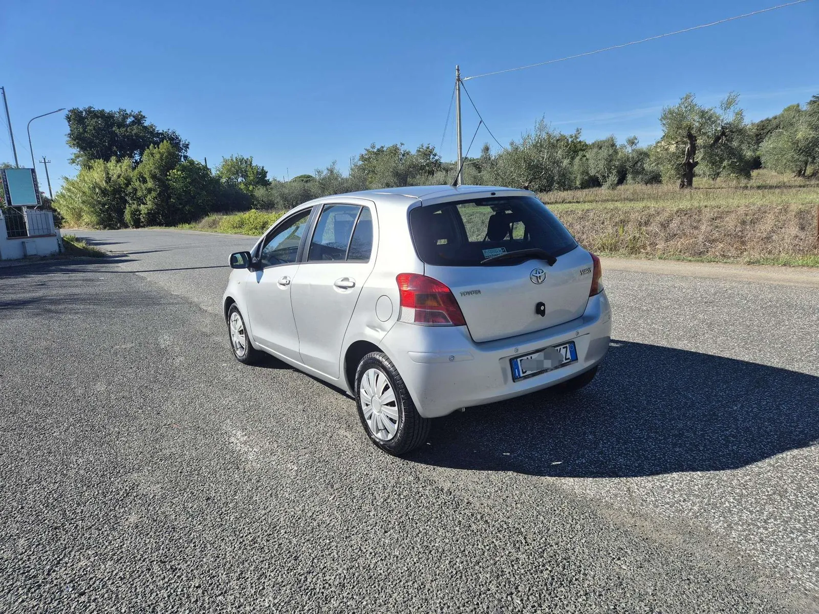 Toyota Yaris 2009 photo 4