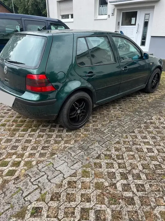 Volkswagen Golf 4