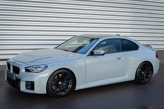 BMW M2 2025 photo 2