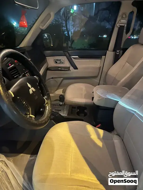 Mitsubishi Pajero 2013 photo 3