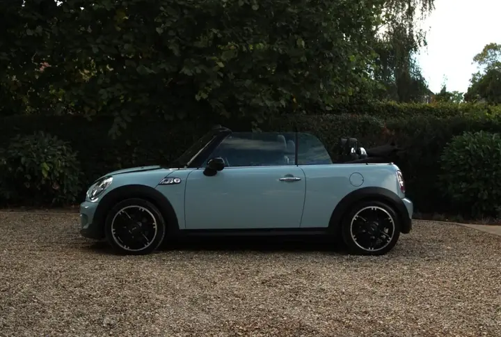 Mini Convertible 2013 photo 4