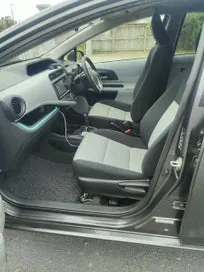 Toyota Aqua 2012 photo 3