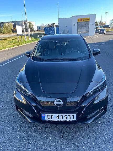 Nissan Leaf 2023 photo 4