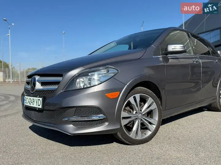 Mercedes-Benz B-Class 2014 photo 4