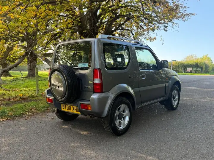 Suzuki Jimny 2008 photo 4