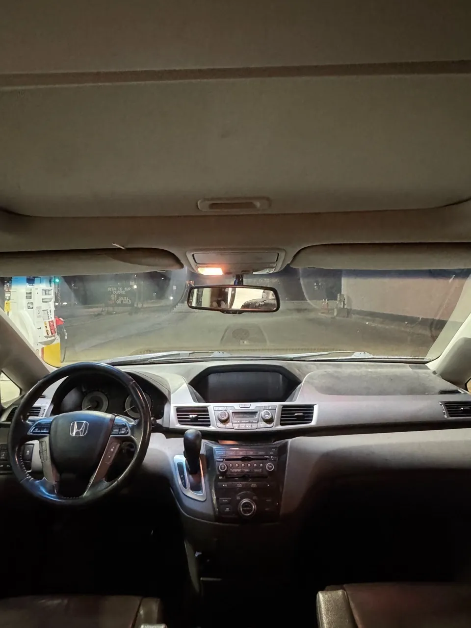 Honda Odyssey 2011 photo 5