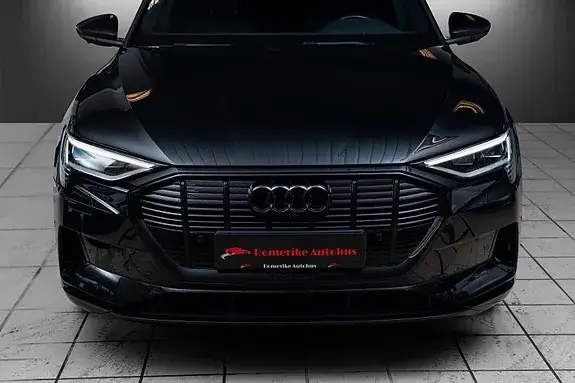 Audi E-Tron 2022 photo 4