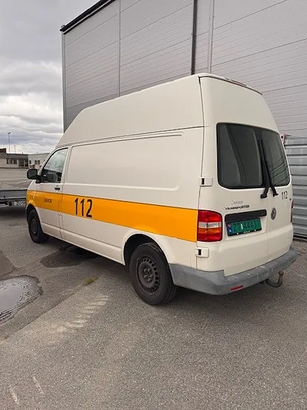 Volkswagen Transporter 2009 photo 2