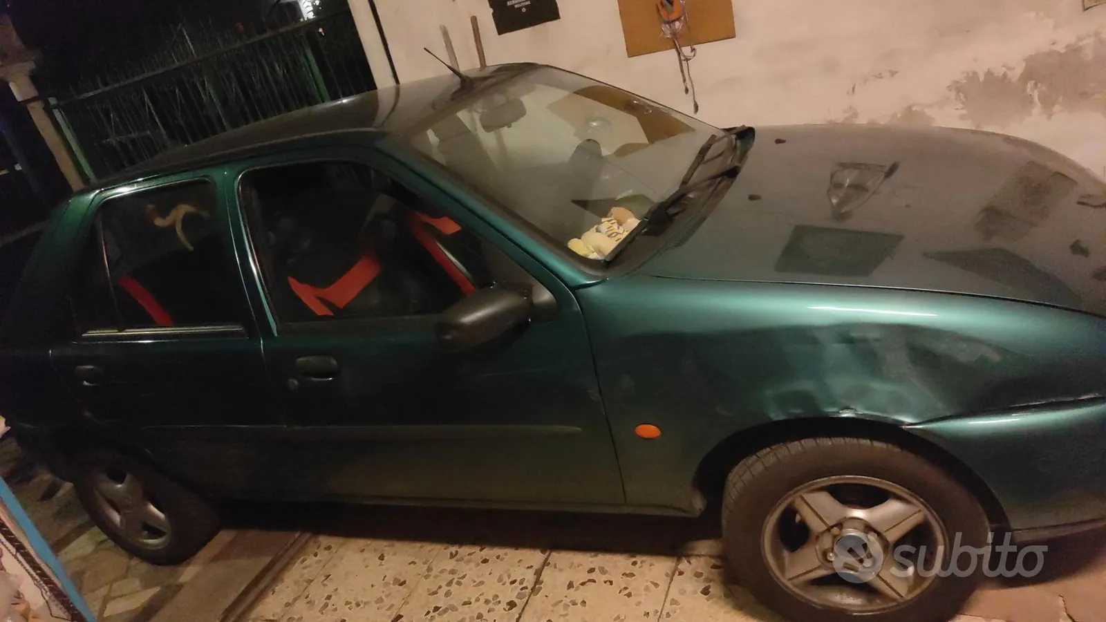 Ford Fiesta 1999 photo 2