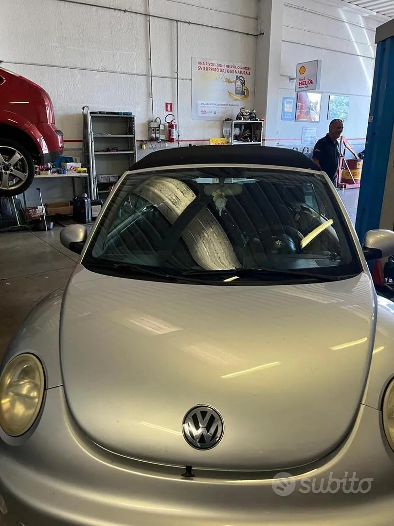 Volkswagen New Beetle 2003 photo 3