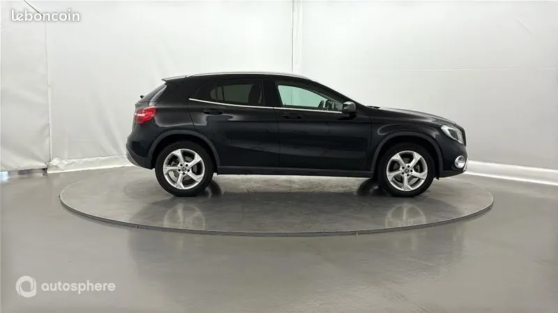 Mercedes-Benz Gla 2019 photo 4