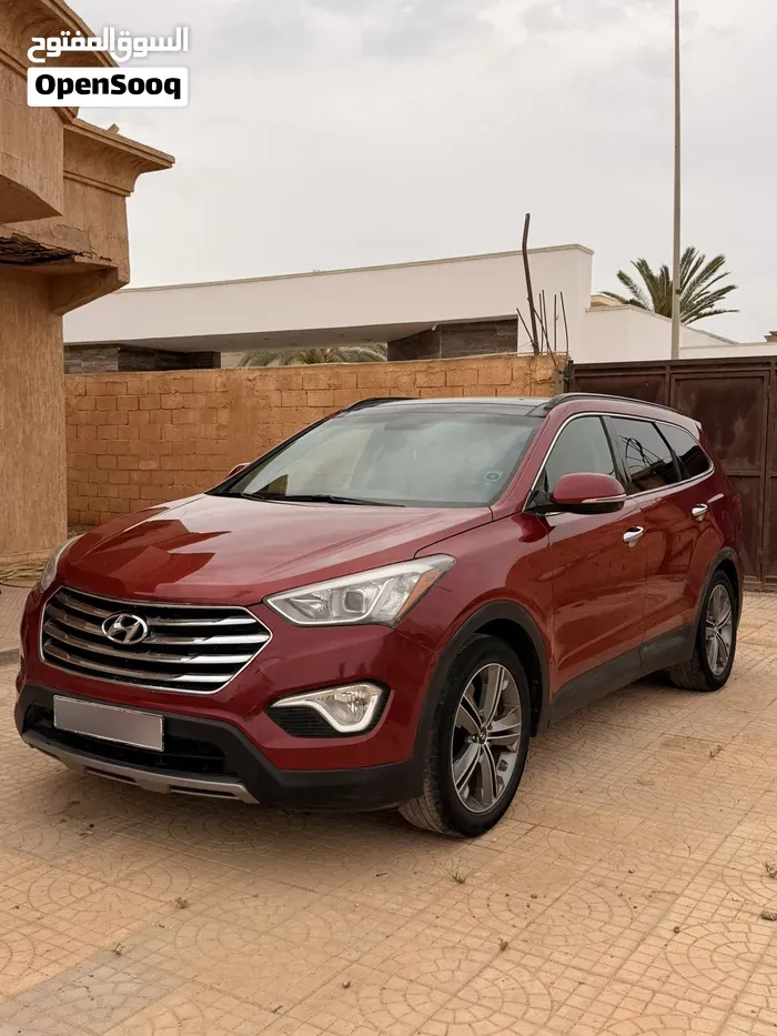 Hyundai Santa Fe 2014 photo 2