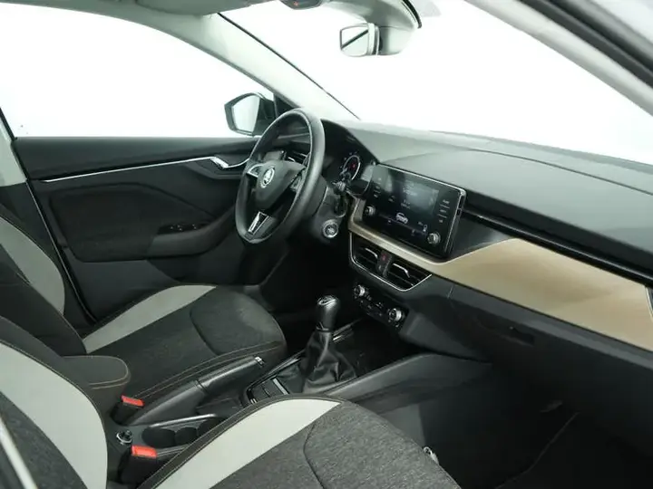 Skoda Scala 2019 photo 3
