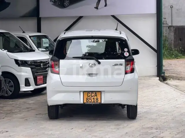 Daihatsu Mira 2025 photo 4
