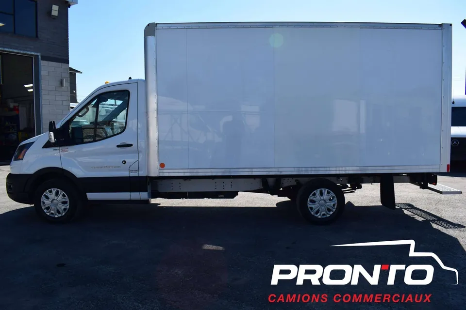 Ford Transit Cube 2023 photo 3
