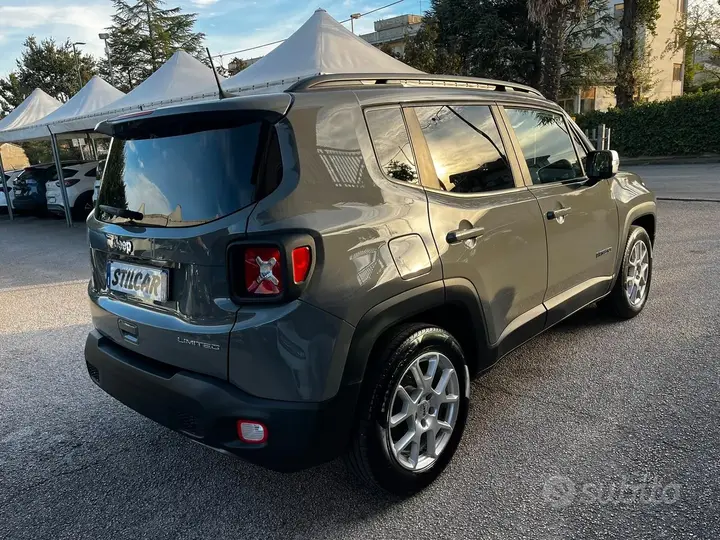 Jeep Renegade 2022 photo 4