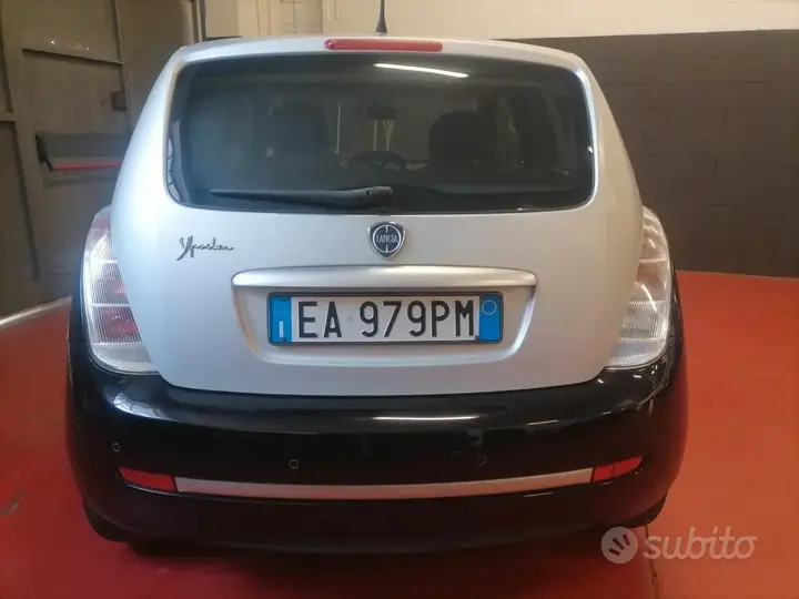 Lancia Ypsilon 2010 photo 5
