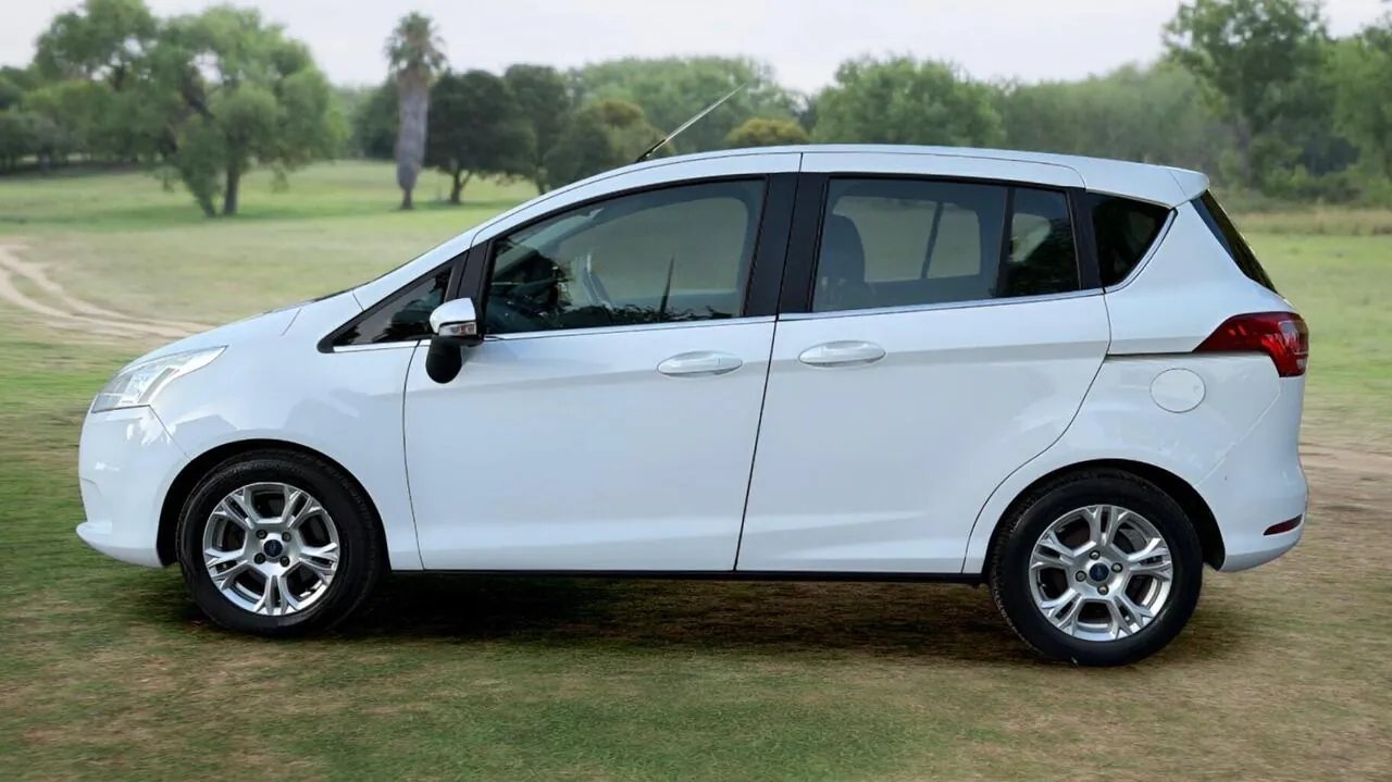 Ford B-Max 2013 photo 4