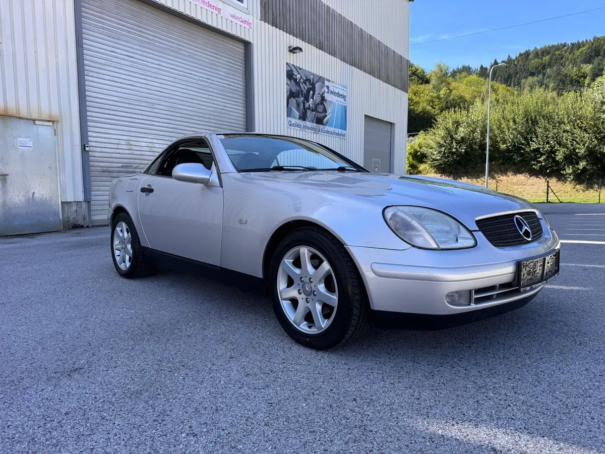 Mercedes-Benz Slk-Class 1997 photo 2