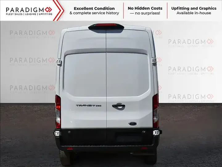 Ford Transit 2024 photo 3