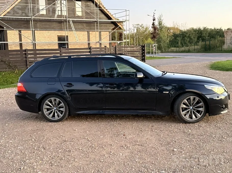 BMW 530 2008 photo 4