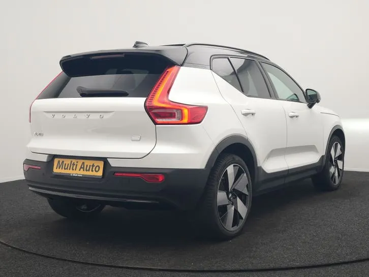 Volvo Xc40 2023 photo 3