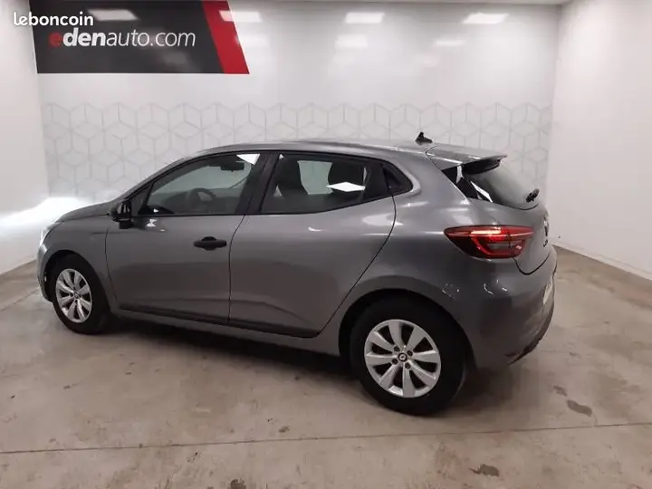 Renault Clio 2023 photo 5