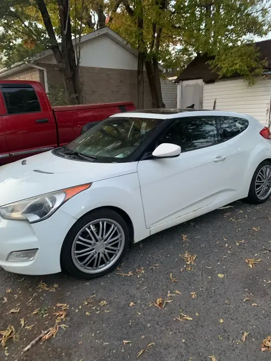 Hyundai Veloster