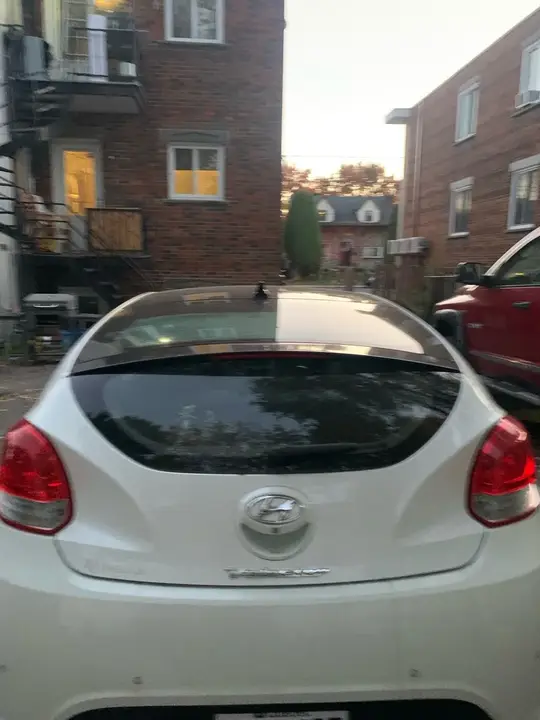 Hyundai Veloster 2012 photo 4