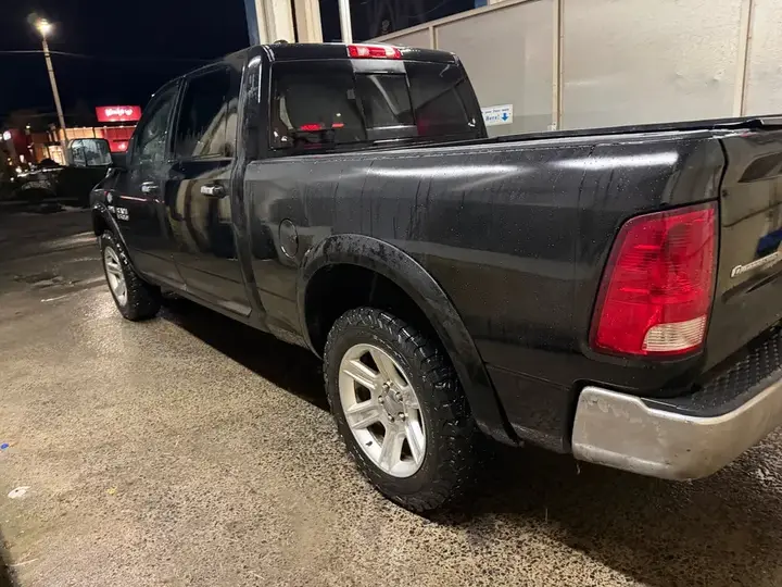Dodge Ram 1500 2013 photo 3