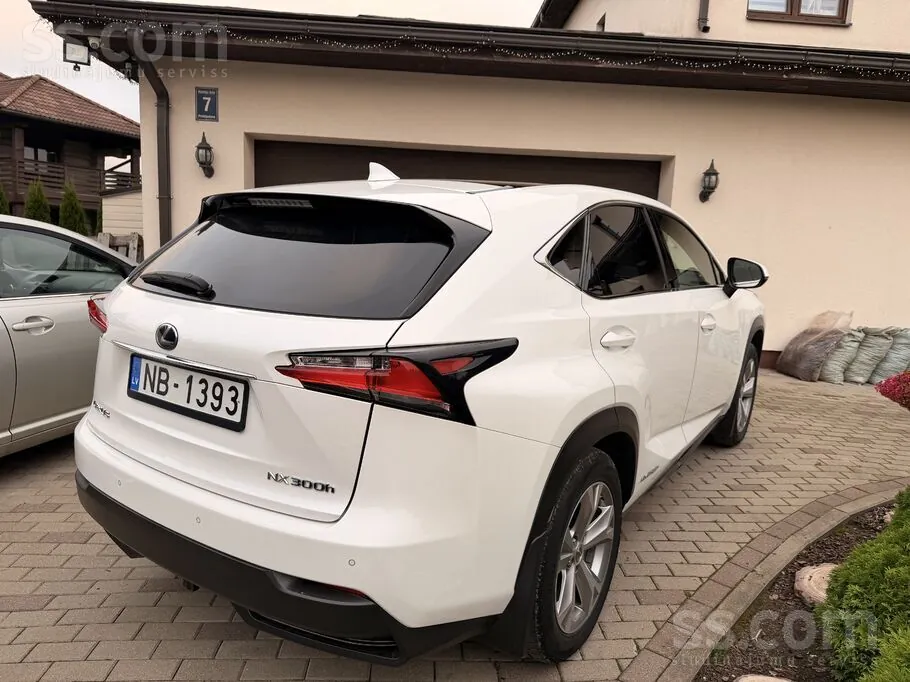 Lexus Nx300H 2015 photo 3