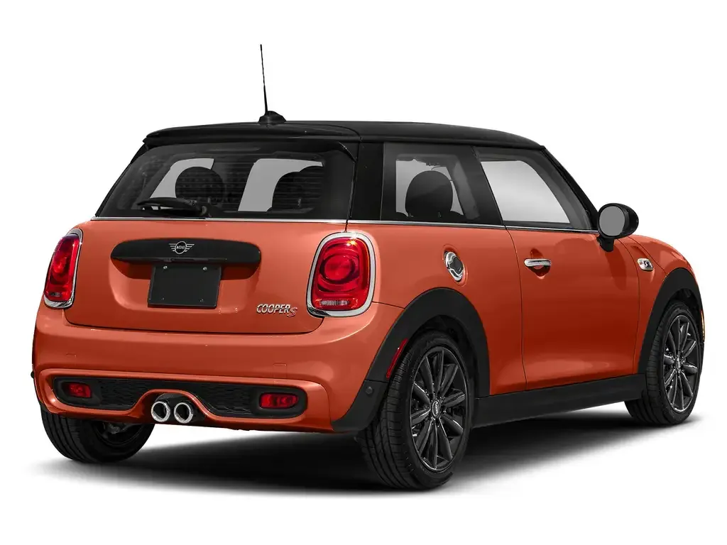 Mini 3 Door 2021 photo 3