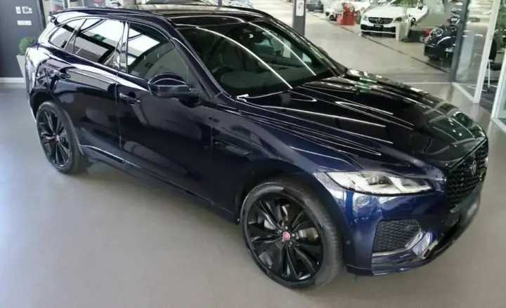 Jaguar F-Pace 2024 photo 2