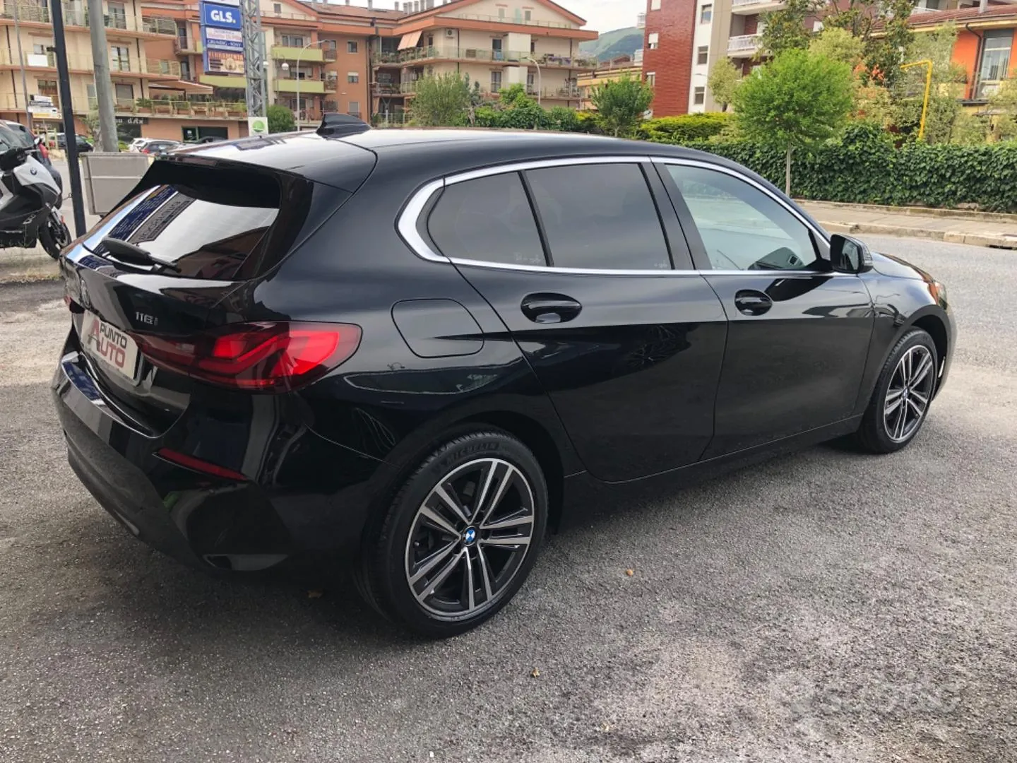 BMW 1 Series 2023 photo 5