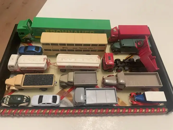 Wiking Lkw/Autos