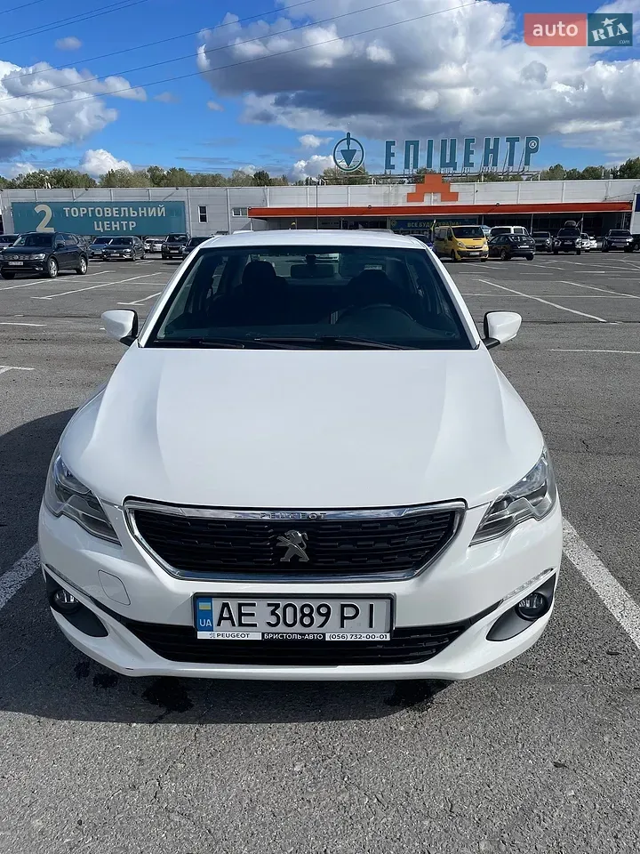 Peugeot 301