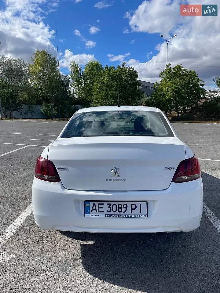 Peugeot 301 2021 photo 2