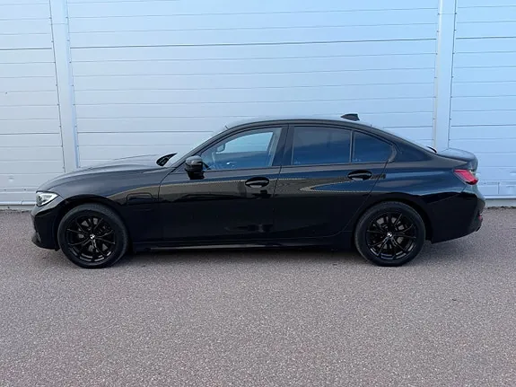 BMW 330E 2020 photo 4