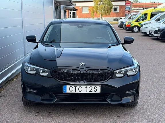 BMW 330E 2020 photo 3