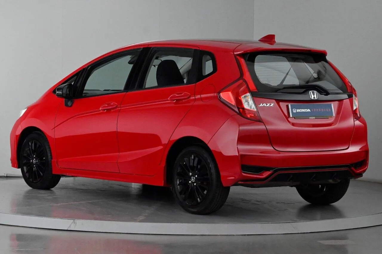 Honda Jazz 2018 photo 2