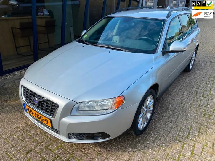 Volvo V70