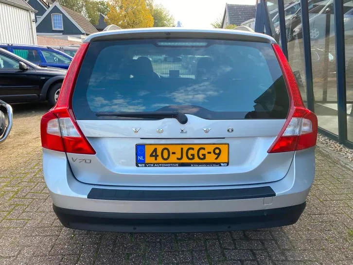 Volvo V70 2009 photo 3