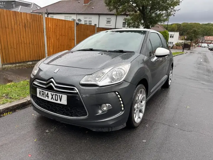 Citroen Ds3 2014 photo 2