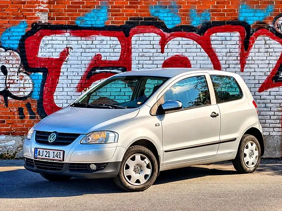 Volkswagen Fox 2005 photo 2