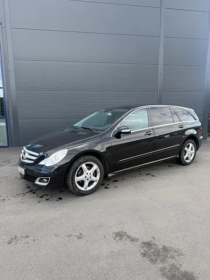 Mercedes-Benz R320