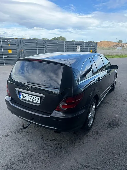 Mercedes-Benz R320 2007 photo 3