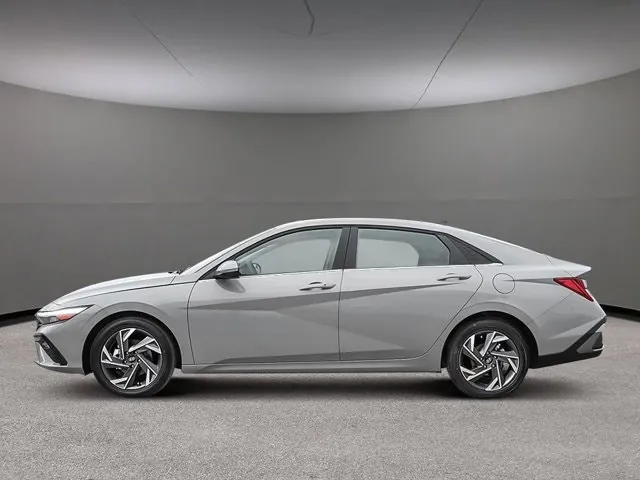 Hyundai Elantra 2026 photo 3