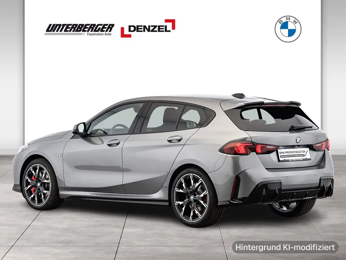 BMW 1 Series 2024 photo 2