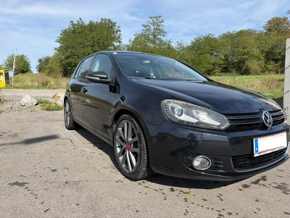 Volkswagen Golf 2011 photo 3