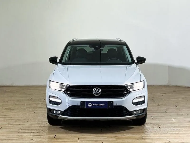 Volkswagen T-Roc 2019 photo 2